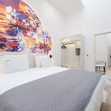 Eleven Hotel 4*