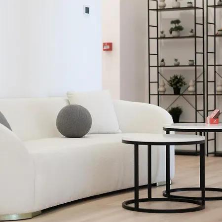 Eleven Hotel 4*